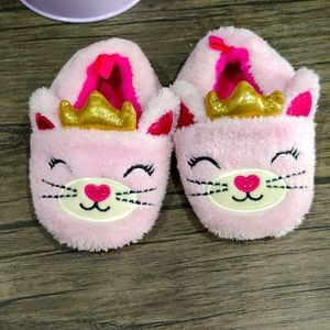 Walmart brand Kitty Slippers Sz 5Pink and Gold